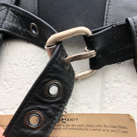 Harley Davidson New with Tags Black Leather Chaps size XS - Picture 5 of 15